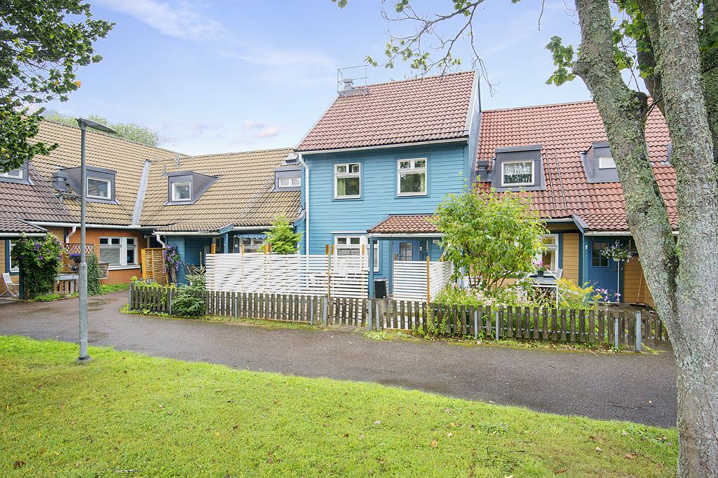 6. Tillbyggnad veranda till radhus